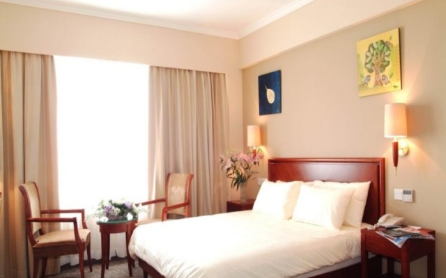 Green Tree Inn Express Qingdao Railway Station Zhanqiao Yacht Wharf – Guest Rooms – Qingdao