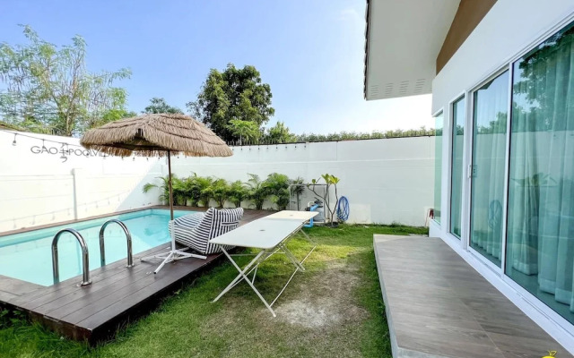 GAO Akira Pool Villa