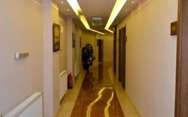 Engin Otel