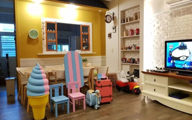 12 Kids House