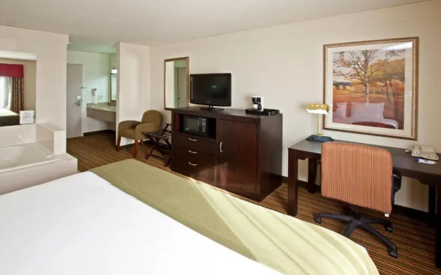 Baymont Inn & Suites Litchfield