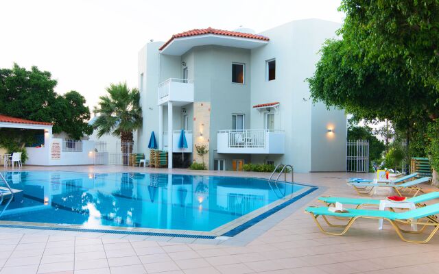 Melissa Apartments, Studios & Suites