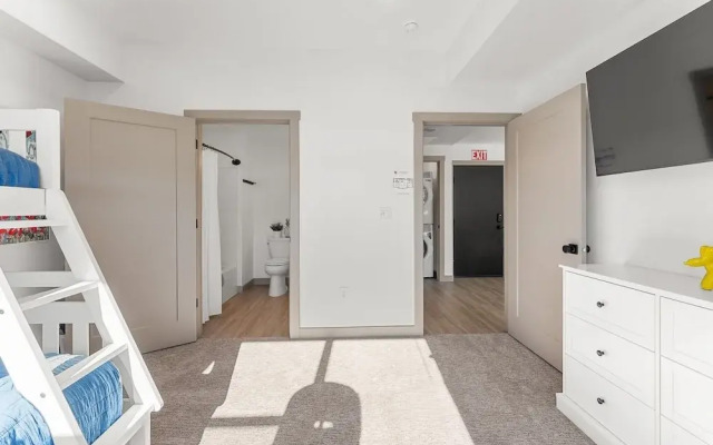 Retreat To Redrock #302 2 Bedroom Condo