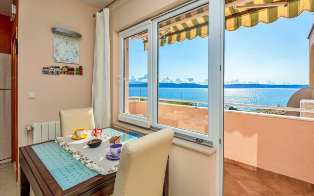 Nice Apartment in Igrane With 3 Bedrooms and Wifi