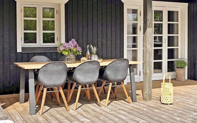 7 Person Holiday Home in Grenaa
