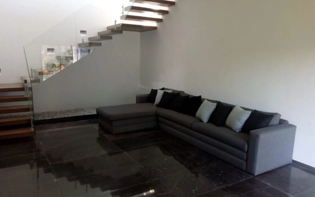 Modern House Palmira