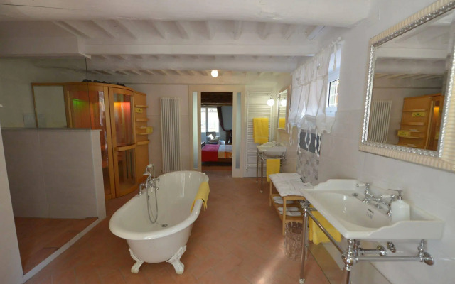 Villa Lucchesi