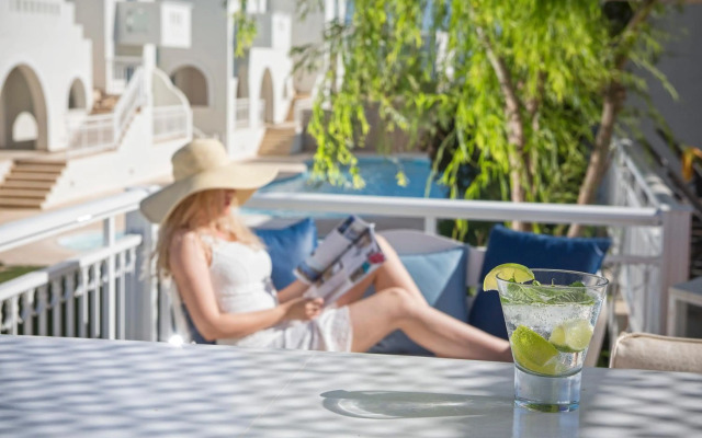 Lagos Mare Hotel