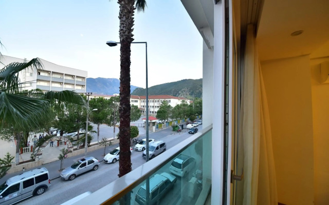 Yeniceri City Hotel