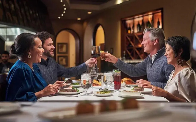 Mystic Lake Casino Hotel