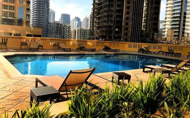 Pelicanstay at JBR walk - Oceanfront