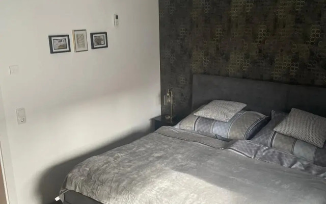 Premium Home 23