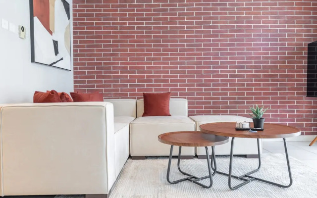 Marina Views 1-bedroom Sleeps 4 With Balcony