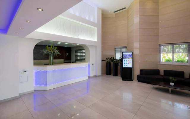Tasia Maris Beach Hotel and Spa - Adults Only
