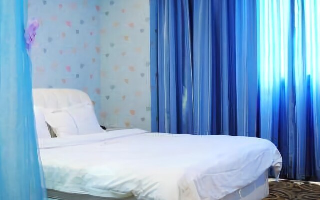 Chongqing Aichao Theme Hotel