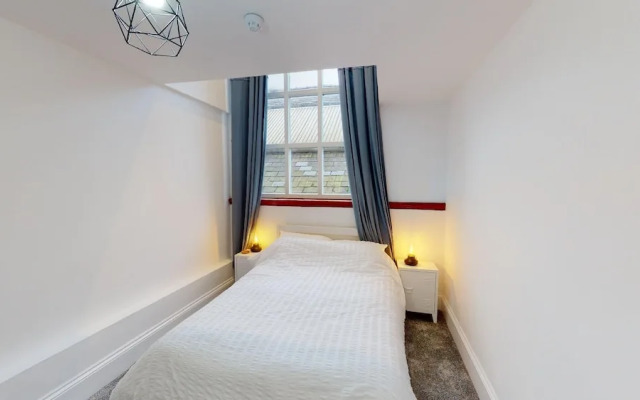 Hu1 Boutique City Apartment - Sleeps 6