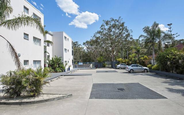 Shoal Bay Beachclub Apartments