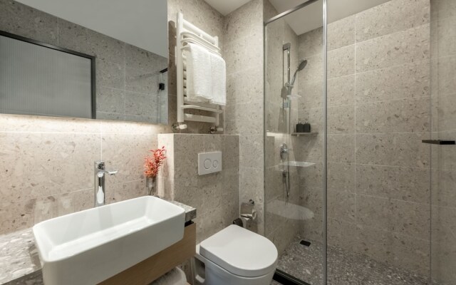 base-Sanlitun Serviced Apartment