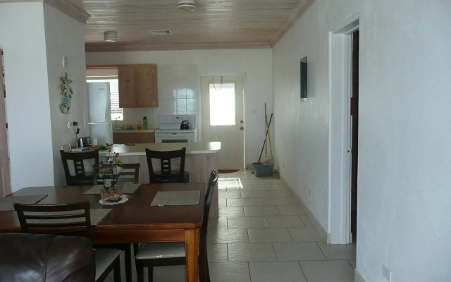 Cottage Cut Villas