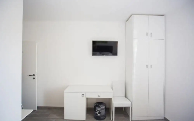 Nirvana Garden Rooms