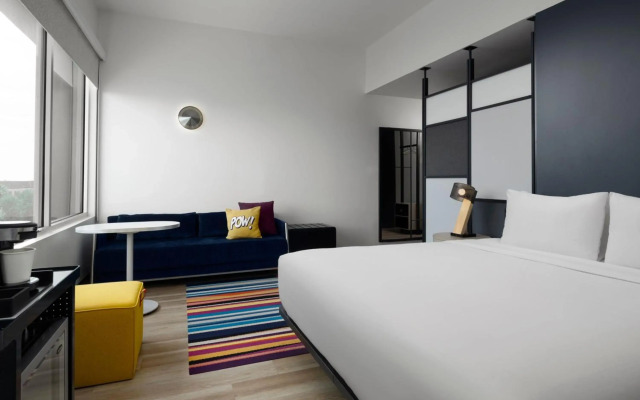 Aloft Orlando Lake Buena Vista