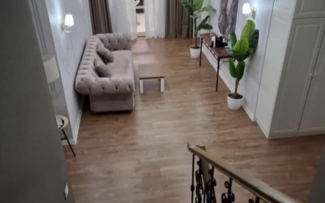 HEIRESS Hotel