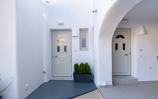 Santoterra Antigua Suites