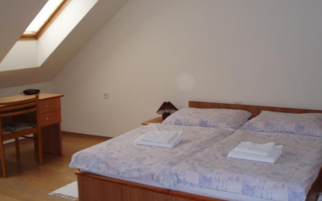 Garni Hotel Mado