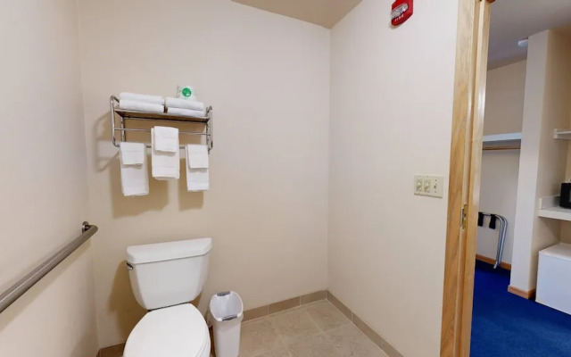 Western Executive Inn