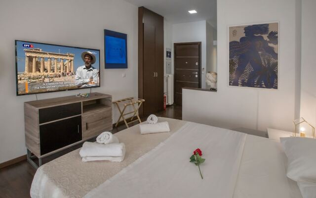 Acropolis Amarisia's House by GHH