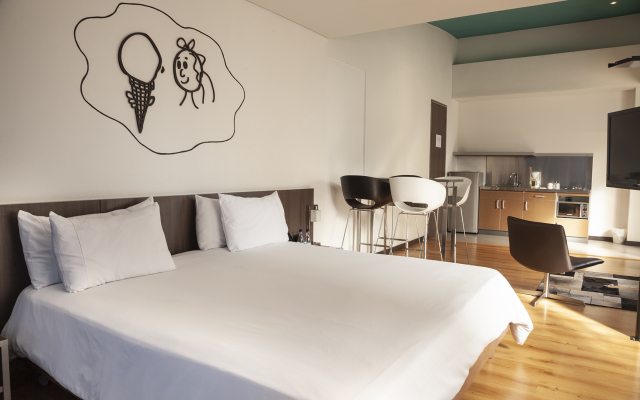 Viaggio 617 Suites