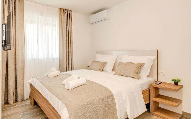 Villa Ivo Apartments