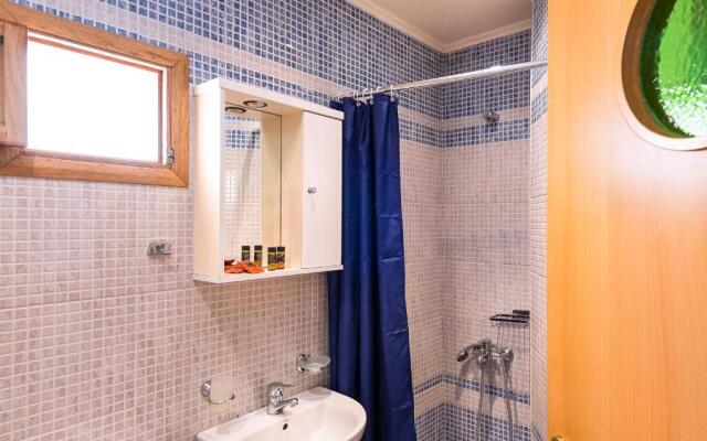 Lidra Rooms
