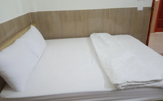 Oyo 755 Thai Son Hotel