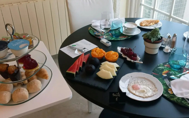 Estoril Luxury Suites & Spa
