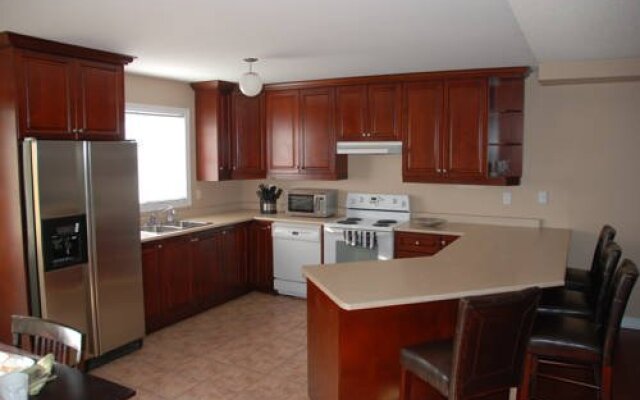 Downtown Whitby Furnished Homes