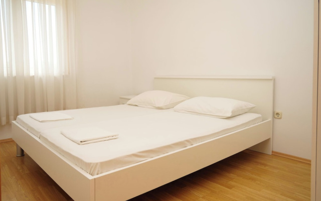 Apartments Vlade
