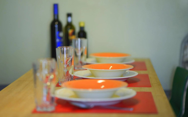 Top Center Apartment