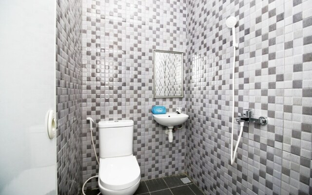 Airy Eco Syariah Cengkareng Mutiara Palem C2 22 Jakarta