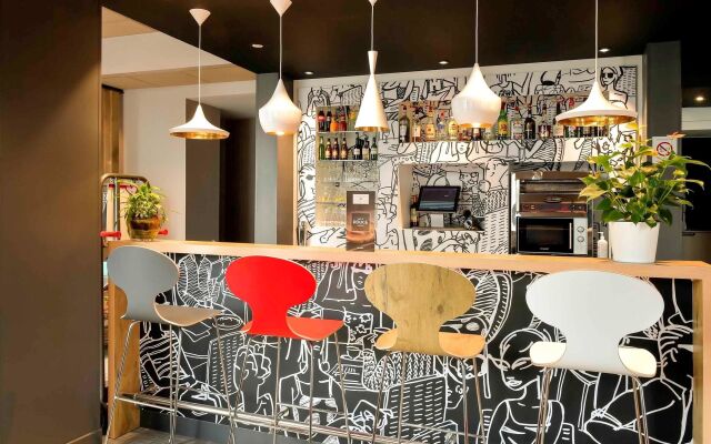 ibis Saint Quentin Basilique