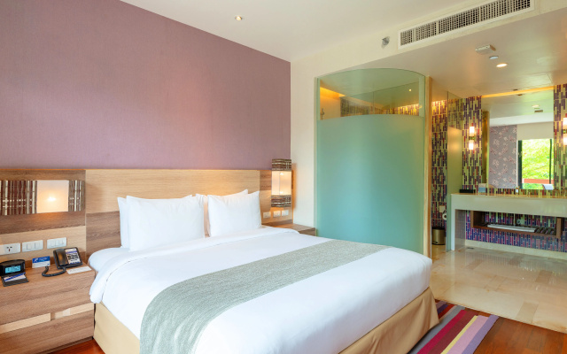 Holiday Inn Express Phuket Patong Beach Central by IHG