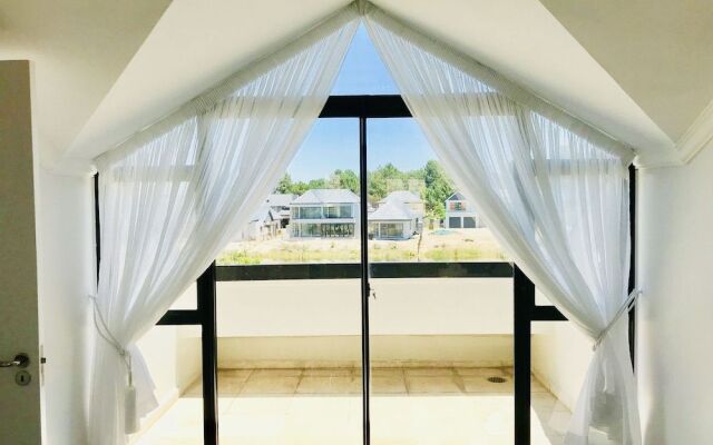 Pearl Valley Golf Lodge