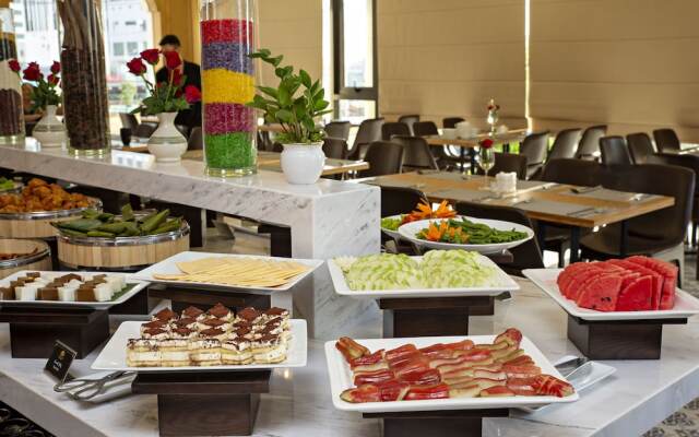 Golden Lotus Hotel Da Nang