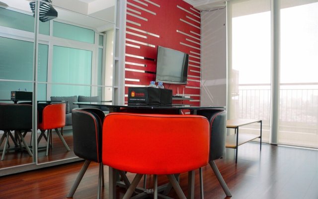 Comfortable and Homey 1BR Apartment at Ancol Mansion