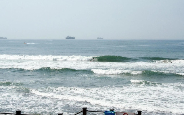2 Bronze Beach Umhlanga