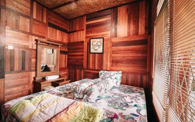 Villa Wsp Near Taman Safari – Guest Rooms – Cisarua