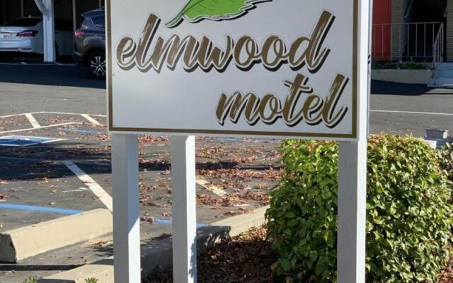 Elmwood Motel