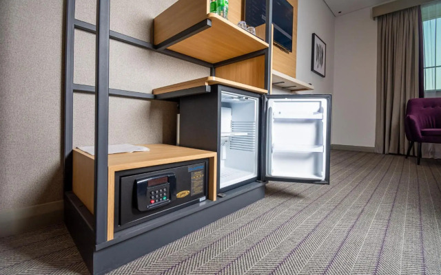 Premier Inn Dubai International Airport