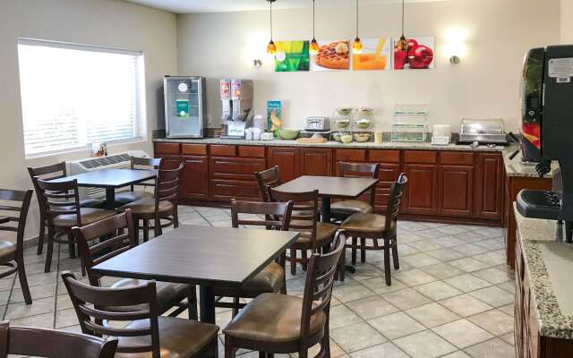 Quality Inn Denver Westminster