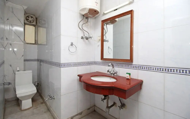 OYO 9011 Hotel Lohmod